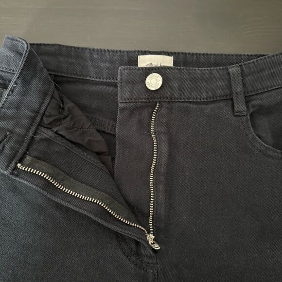 Wilfred Free Aritzia Flared Jeans Womens Sz 2 Black High Rise Denim Trendy - Picture 7 of 14